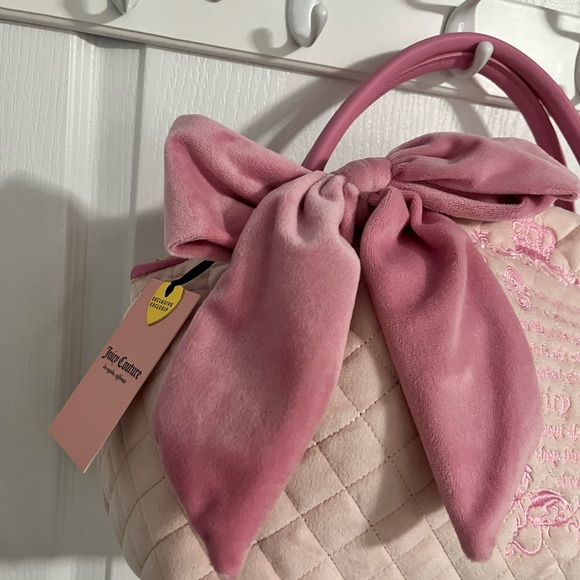 Pink Quilted juicy couture Bag - Picture 4 of 5